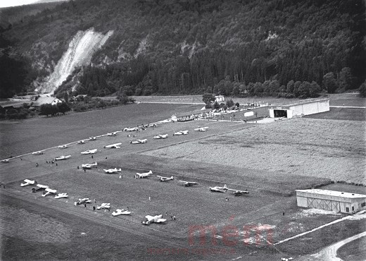 Der Flugplatz Biel, um 1950